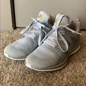 APL Ascend Running Shoes